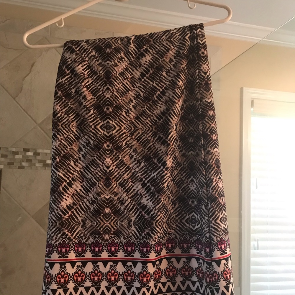 Maxi skirt.
